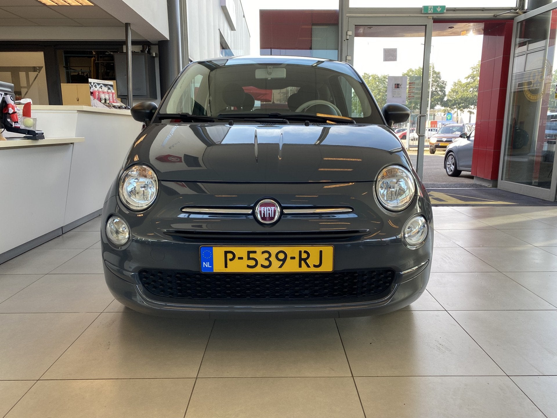 Fiat 500 1.0 Hybrid! Cult,Airco,Cruisecontrol,BleutoothBoord, 12 maanden, Stof, Euro 6, 4 stoelen