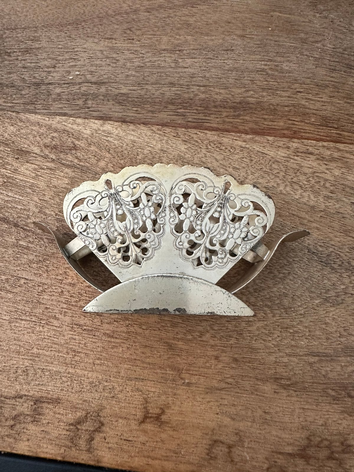 Decoratieve metalen servethouder, Antiek en Kunst, Ophalen of Verzenden