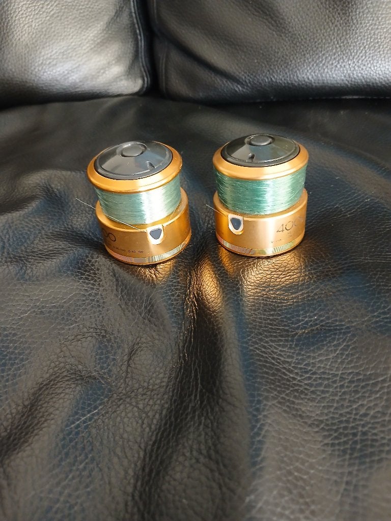 Shimano 4000 spoelen, Ophalen of Verzenden, Zo goed als nieuw, Molen