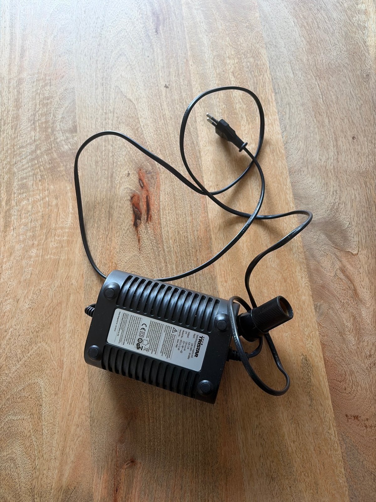 Tristar Schakelende Voeding 12V 6A HYS72-12-60, Computers en Software, Pc- en Netwerkkabels, Ophalen, Zo goed als nieuw