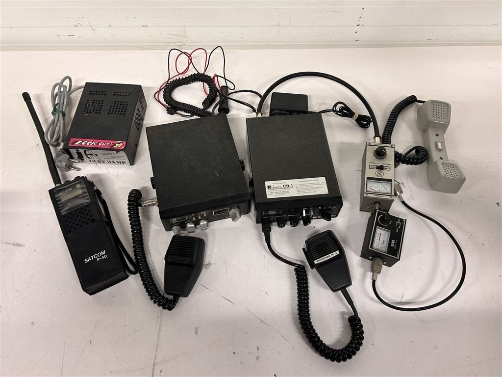 A7418. Roberts CB-1 en Formal 120 bak, Telecommunicatie, Zenders en Ontvangers, Ophalen of Verzenden, Gebruikt