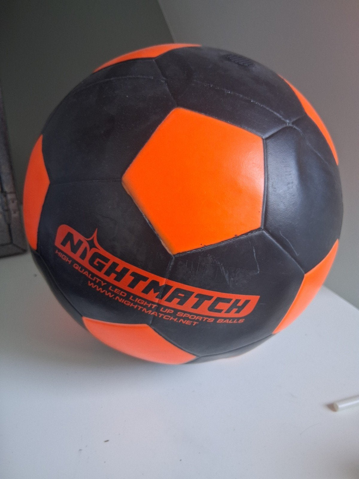 Nightmatch Lichtgevende Voetbal - Zwart/Oranje, Ophalen of Verzenden, Gebruikt, Bal