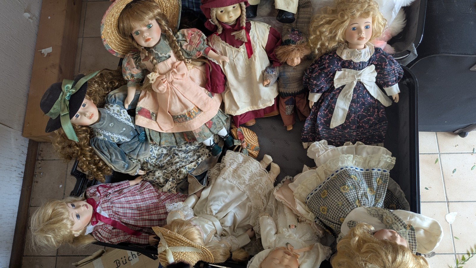 Grote collectie porseleinen poppen en babypoppen, Verzamelen, Poppen, Ophalen, Gebruikt, Pop