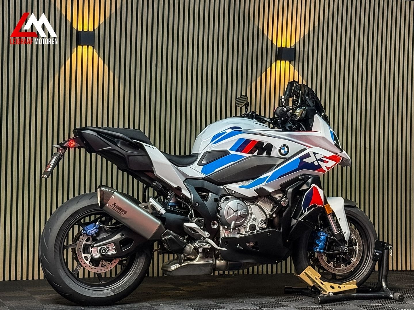 BMW M 1000 XR - Alarm - Carpuride - Akrapovic - 2025, 4 cilinders, Bedrijf, Onbekend, Meer dan 35 kW
