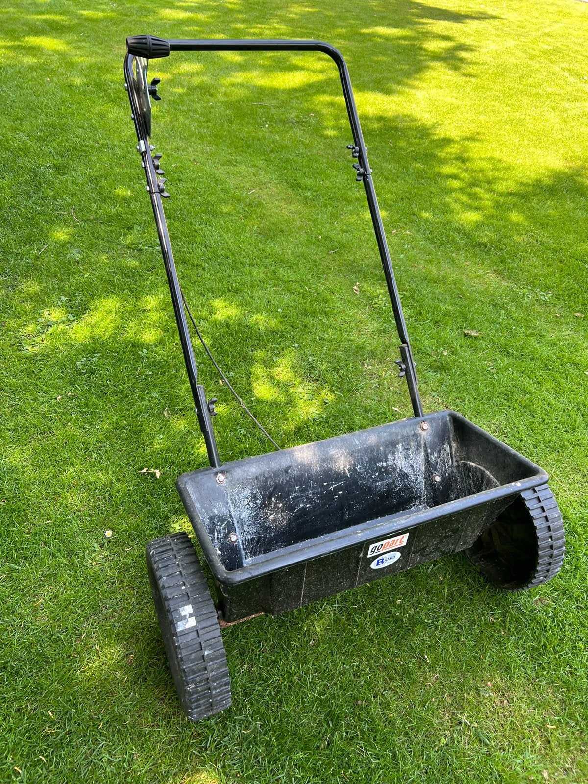 Go-Part Handmatige Strooier voor Gazononderhoud, Ophalen, Gebruikt