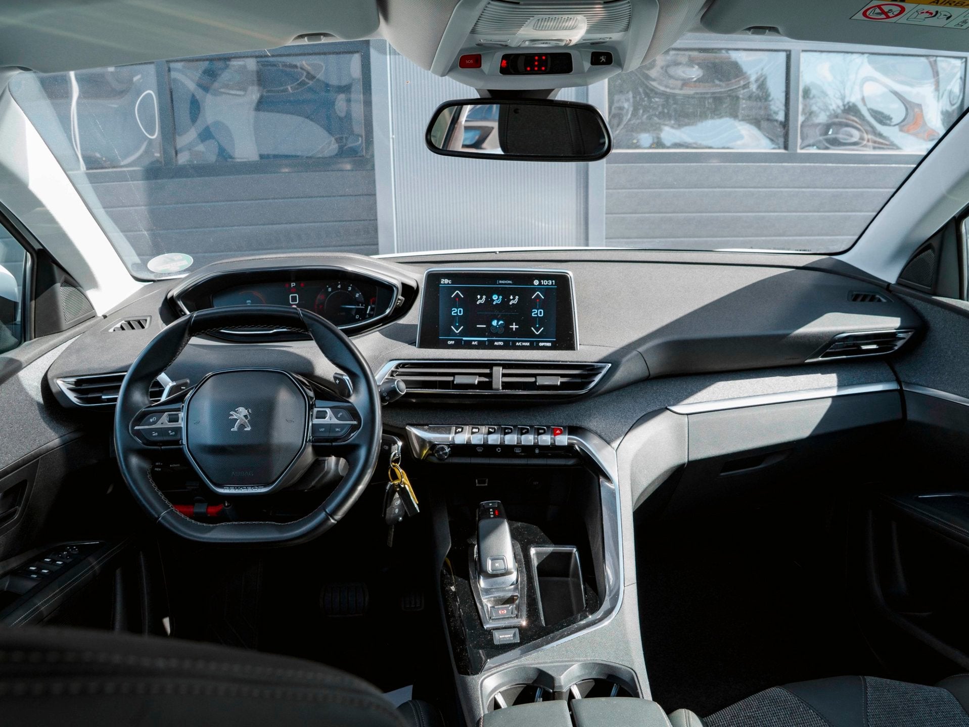 Peugeot 5008 1.2 PureTech Allure Avantage | CAMERA | TREKHAA, Gebruikt, 1199 cc, Wit, Origineel Nederlands