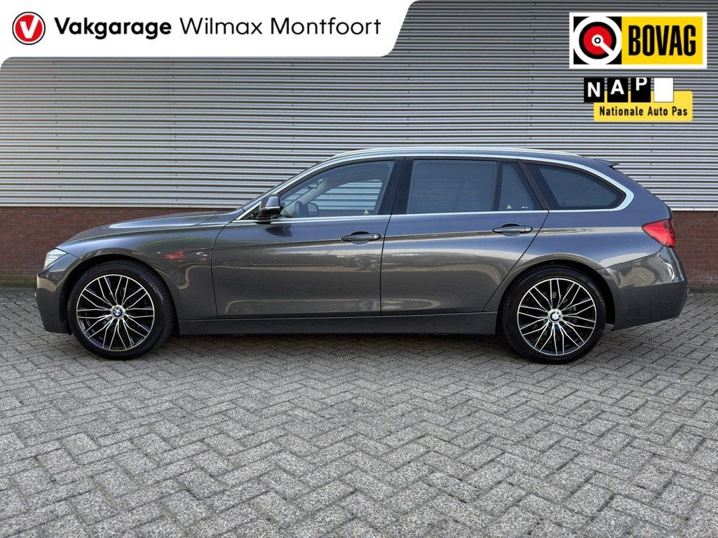 BMW 3-serie Touring 316d Executive|M-pakket|LED|Trekhaak|Aut, Auto's, BMW, Automaat, Achterwielaandrijving, 4 cilinders, 116 pk