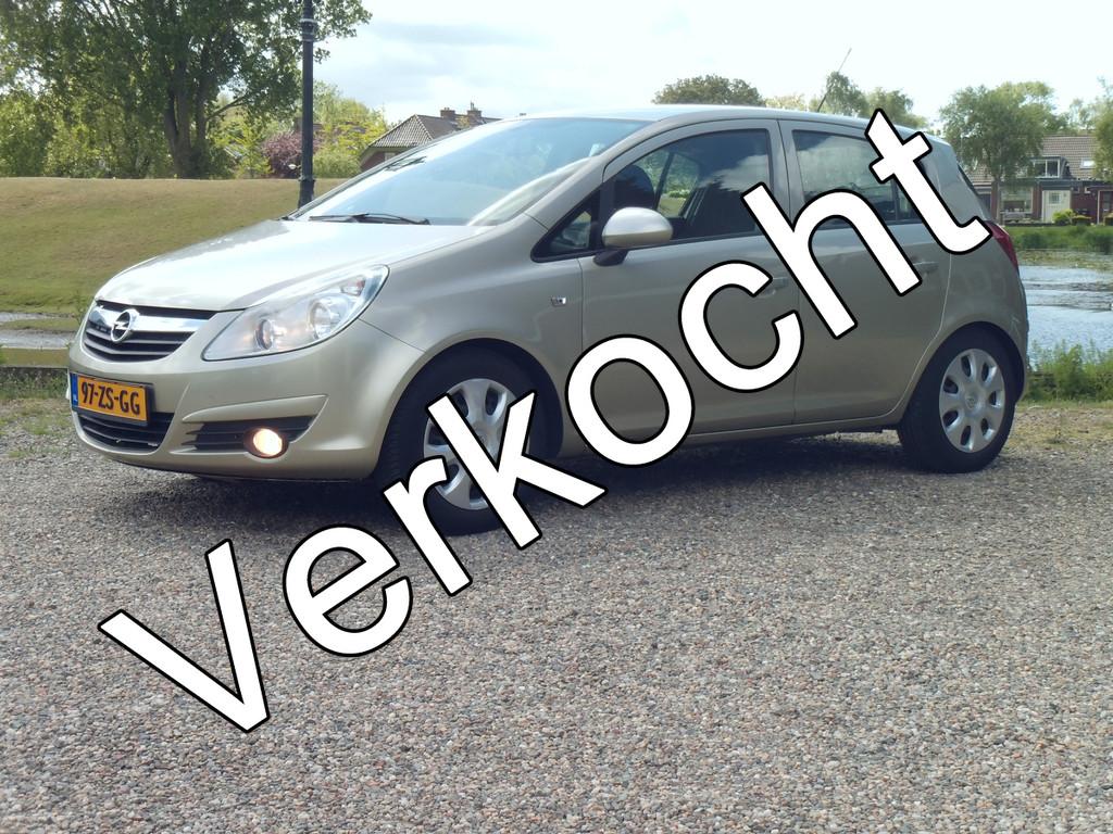 Opel Corsa 1.2-16V Enjoy - Airco (bj 2008), Stof, Gebruikt, 4 cilinders, 82 pk