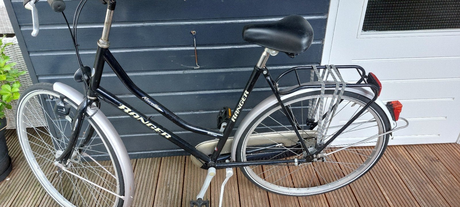 Damesfiets Blauw met zilver, Fietsen en Brommers, Ophalen of Verzenden, Zo goed als nieuw, Overige merken, Versnellingen