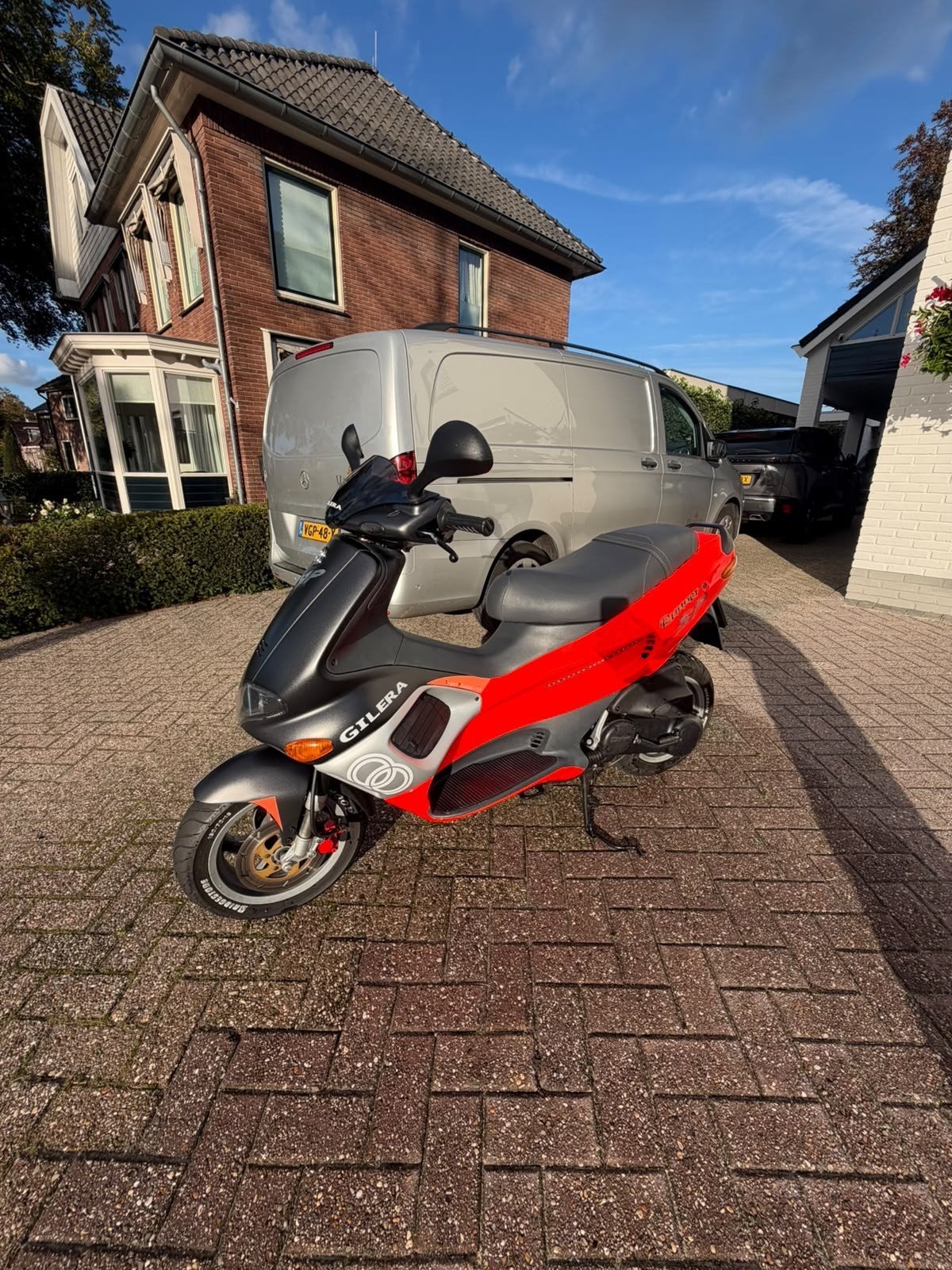 Gilera Runner SP - fluo rosso (Nieuw origineel opgebouwd), Fietsen en Brommers, Ophalen, Tweetakt, Overige modellen, Maximaal 45 km/u