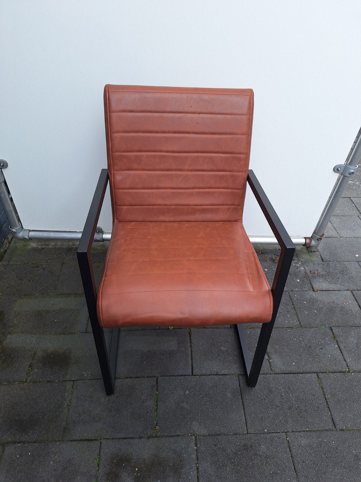 Eetkamerstoel met armleuningen - Cognac, Ophalen, Bruin, Industrieel, Modern, Vijf, Zes of meer stoelen