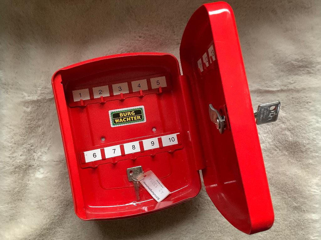 Sleutelkastje NIEUW!  € 15,00, Nieuw, Ophalen of Verzenden, Rood, Metaal