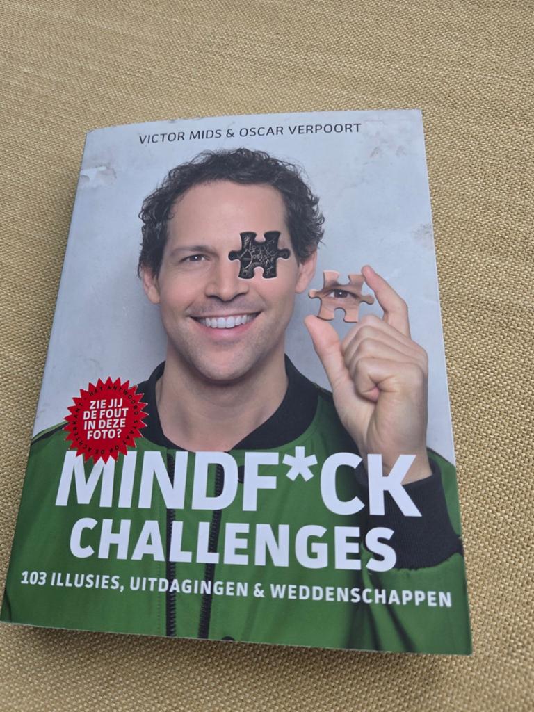 MINDF*CK Challenges, Boeken, Ophalen of Verzenden, Zo goed als nieuw, Victor Mids & Oscar Verpoort, Nederland