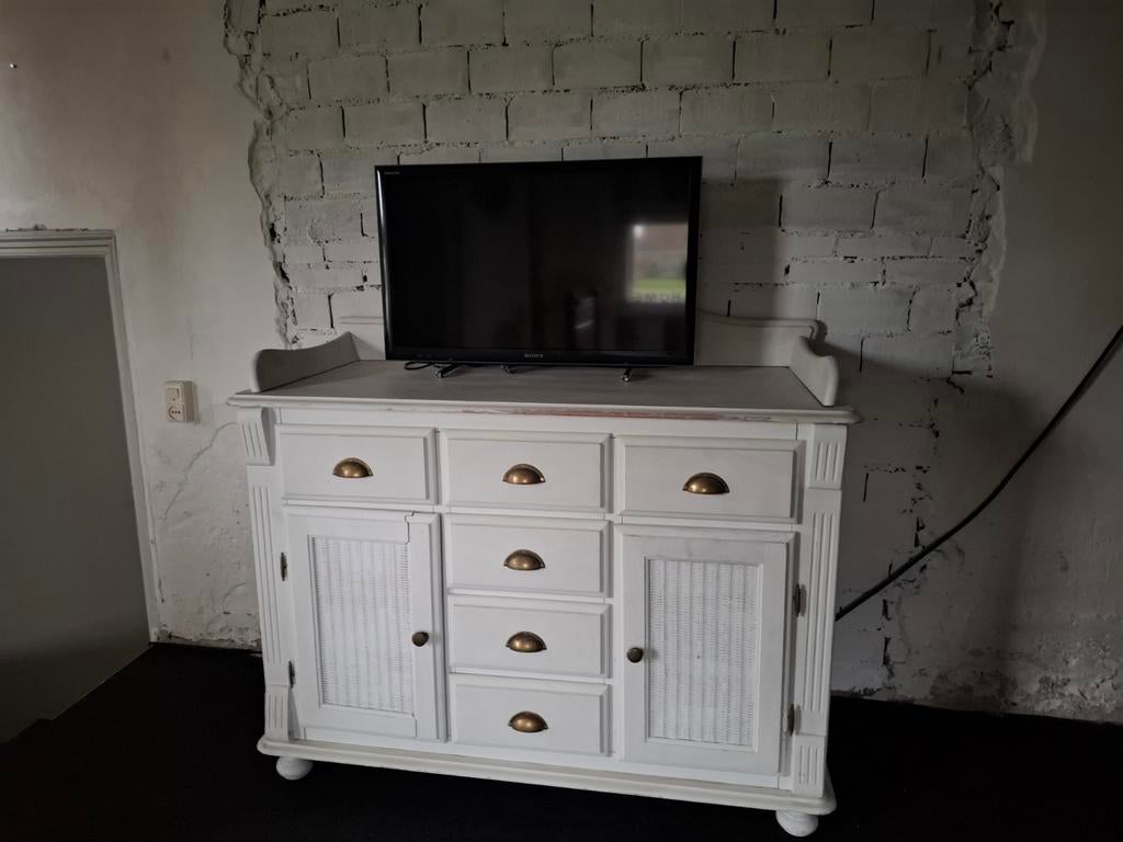 Oud grenen commode met bijbehorend plankje, Kinderen en Baby's, Kinderkamer | Commodes en Kasten, Ophalen, Gebruikt, 50 tot 70 cm