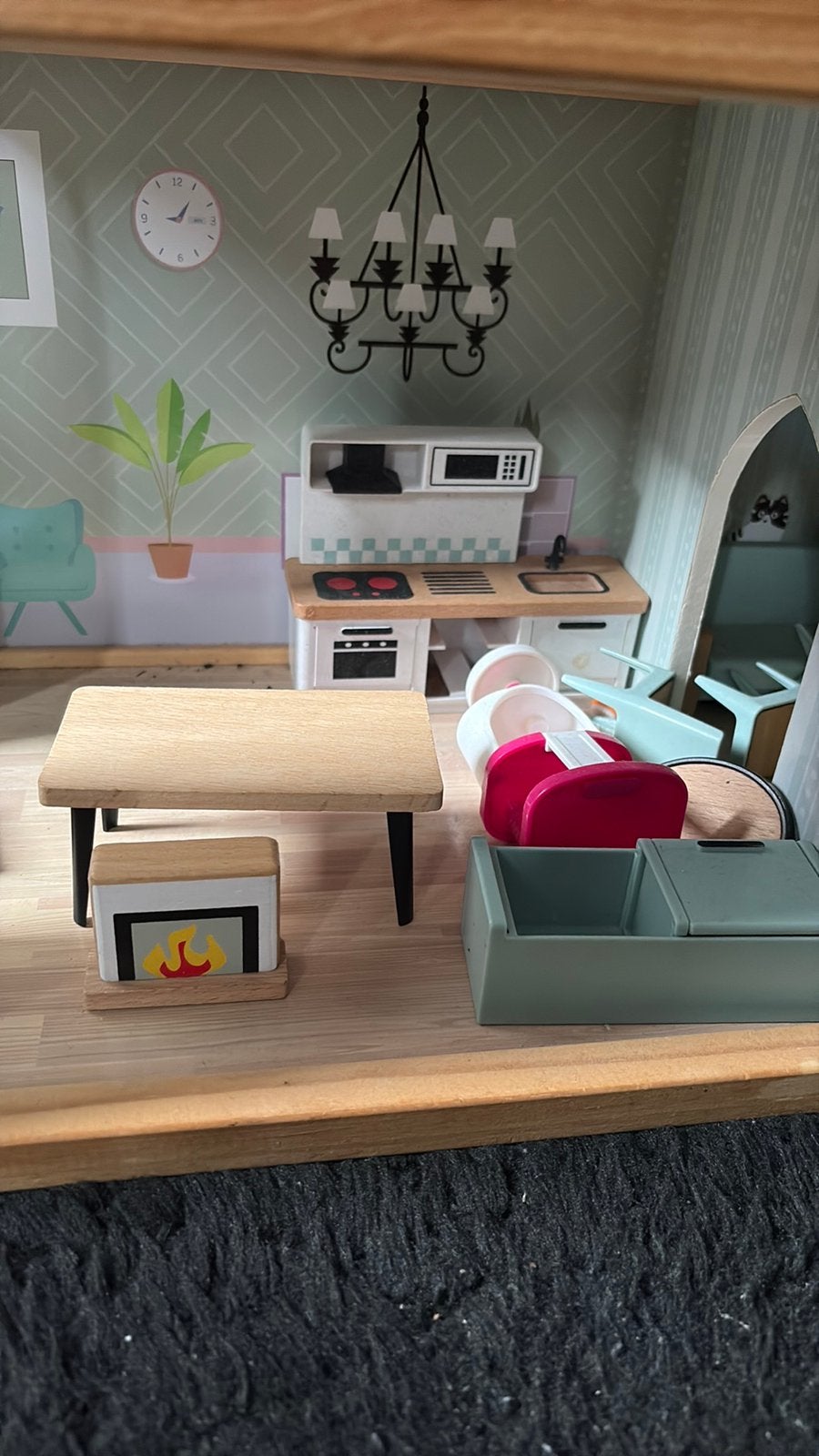Houten poppenhuis, Ophalen of Verzenden, Zo goed als nieuw, Poppenhuis