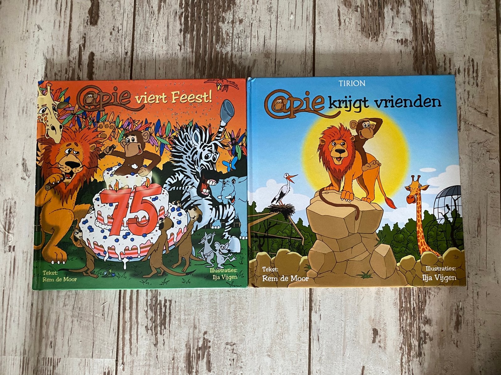 Ouwehands Dierenpark 75 jaar : apie viert feest. rem de moor, Ophalen of Verzenden, Gebruikt, Overige typen
