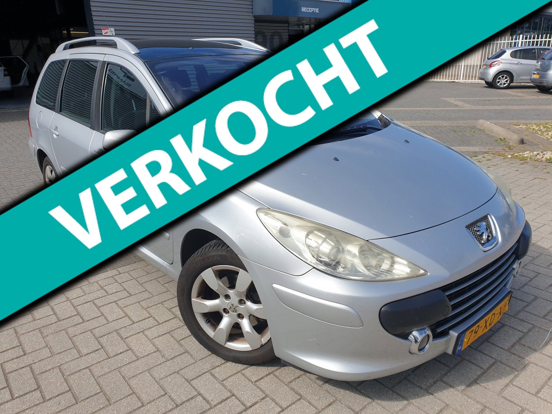 Peugeot 307 SW 1.6-16V Premium Export prijs, Auto's, Peugeot, Stof, Gebruikt, 4 cilinders, 7 stoelen