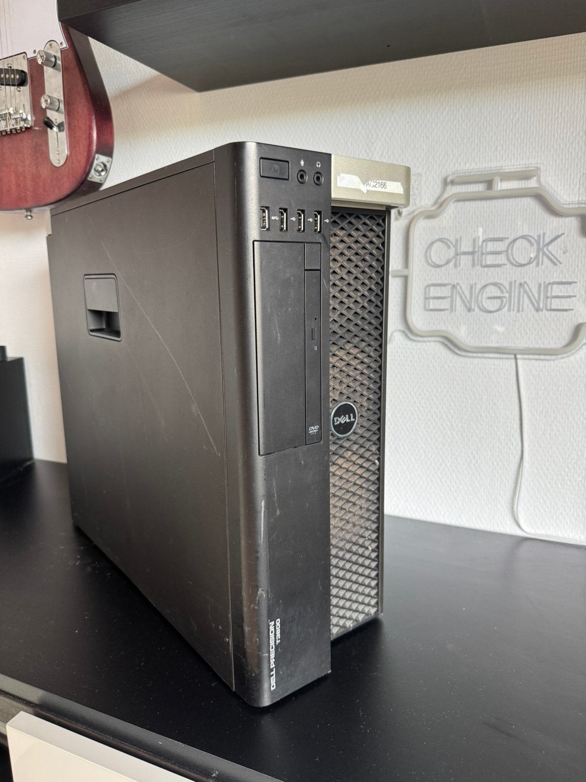 Dell Precision t3600 - xeon - 8GB DDR3 - Quadro K2000, Computers en Software, Desktop Pc's, Ophalen of Verzenden, Zo goed als nieuw