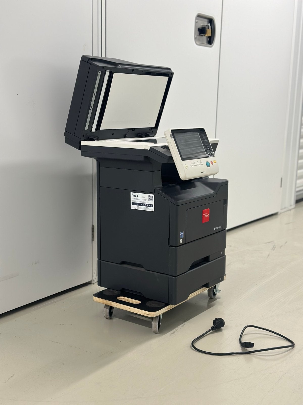 Konica Minolta bizhub 4052 All-in-one Laserprinter, Computers en Software, Printers, Gebruikt, Kopieren, All-in-one, Ophalen of Verzenden