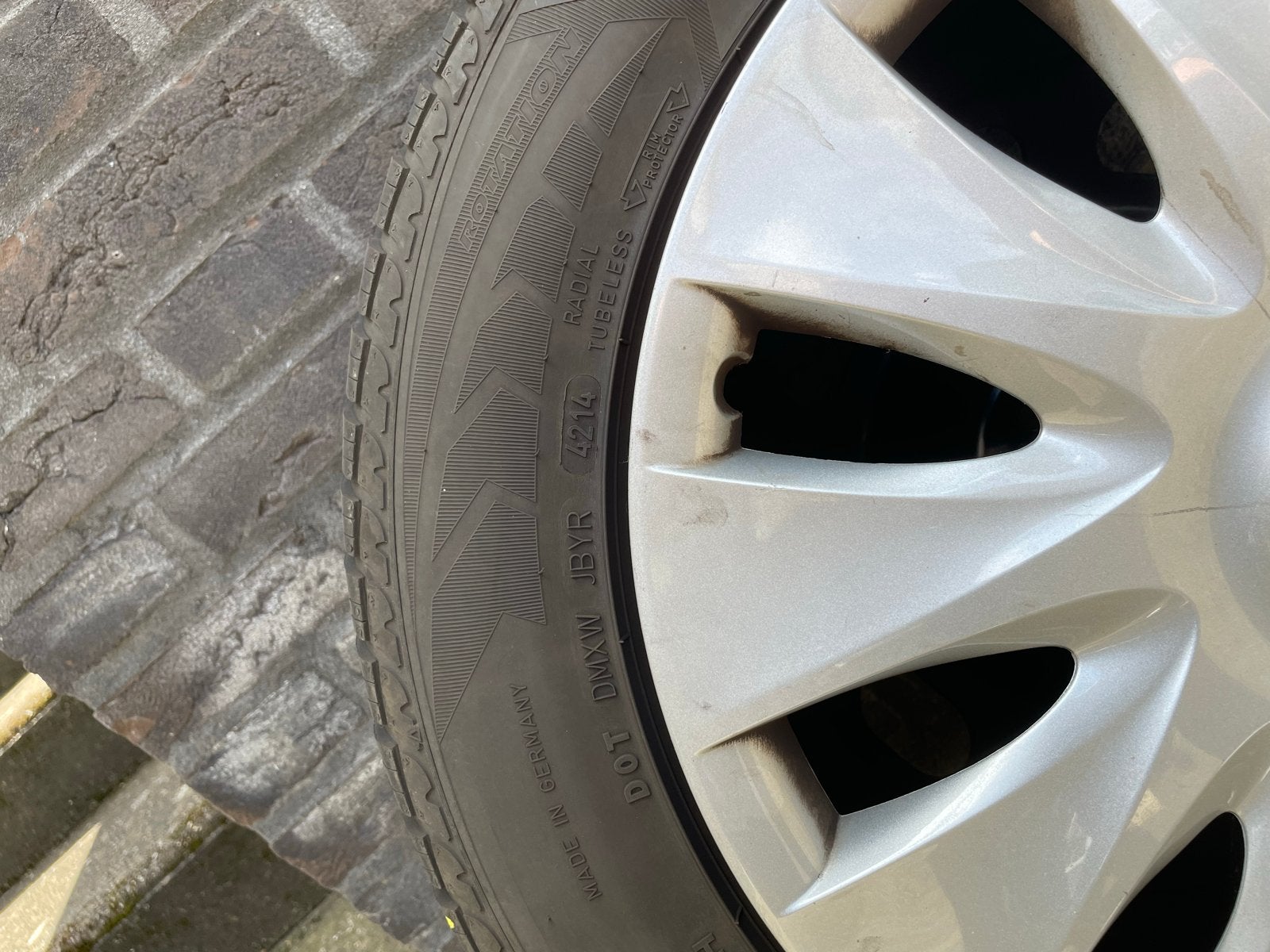 4xBMW Goodyear Ultragrip 8 RunOnFlat Winterbanden met Velgen, Auto-onderdelen, Banden en Velgen, Ophalen, Gebruikt, 16 inch, Banden en Velgen