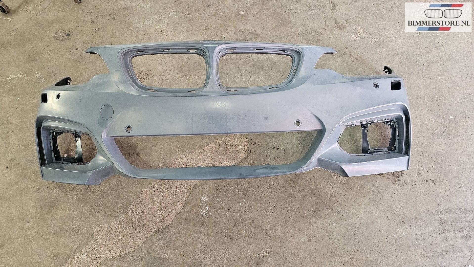 M - Voorbumper nieuw pdc en koplampreiniging BMW 2 serie F22, Ophalen, -, -, Nieuw