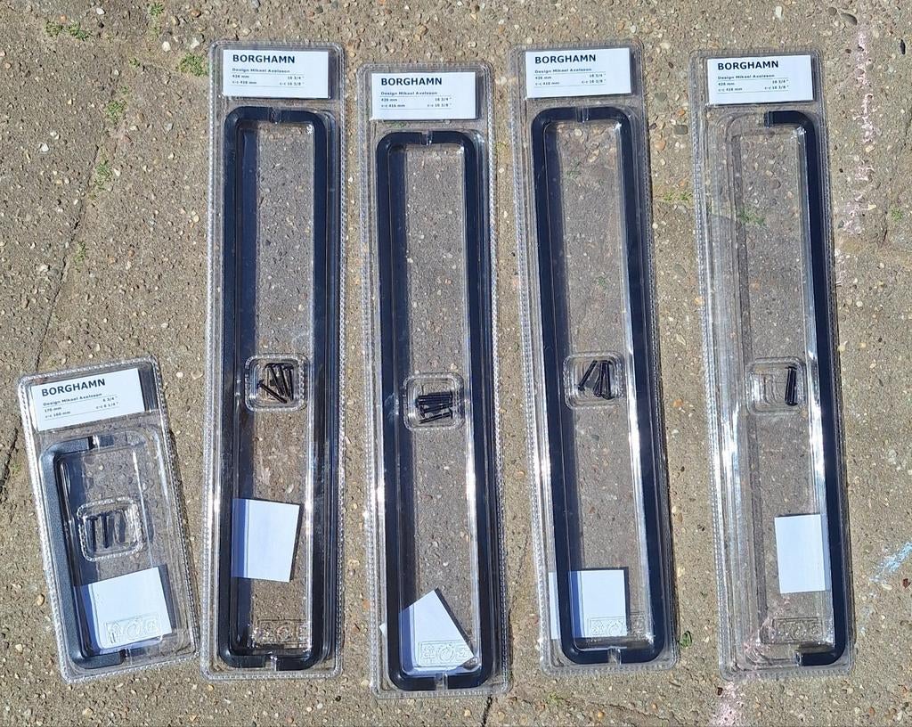 Handgreep zwart Borgham Ikea 426mm en 170mm, Ophalen, Nieuw, Metaal, Zwart