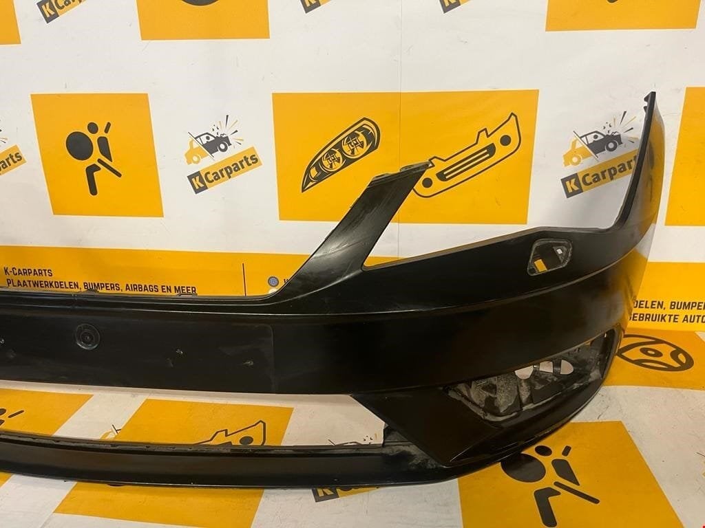 Voorbumper seat Leon 5F Facelift 2017-2022 PDC bumper 5F0807, Info@fabrikant.eu, Ophalen of Verzenden, Bumper, Seat
