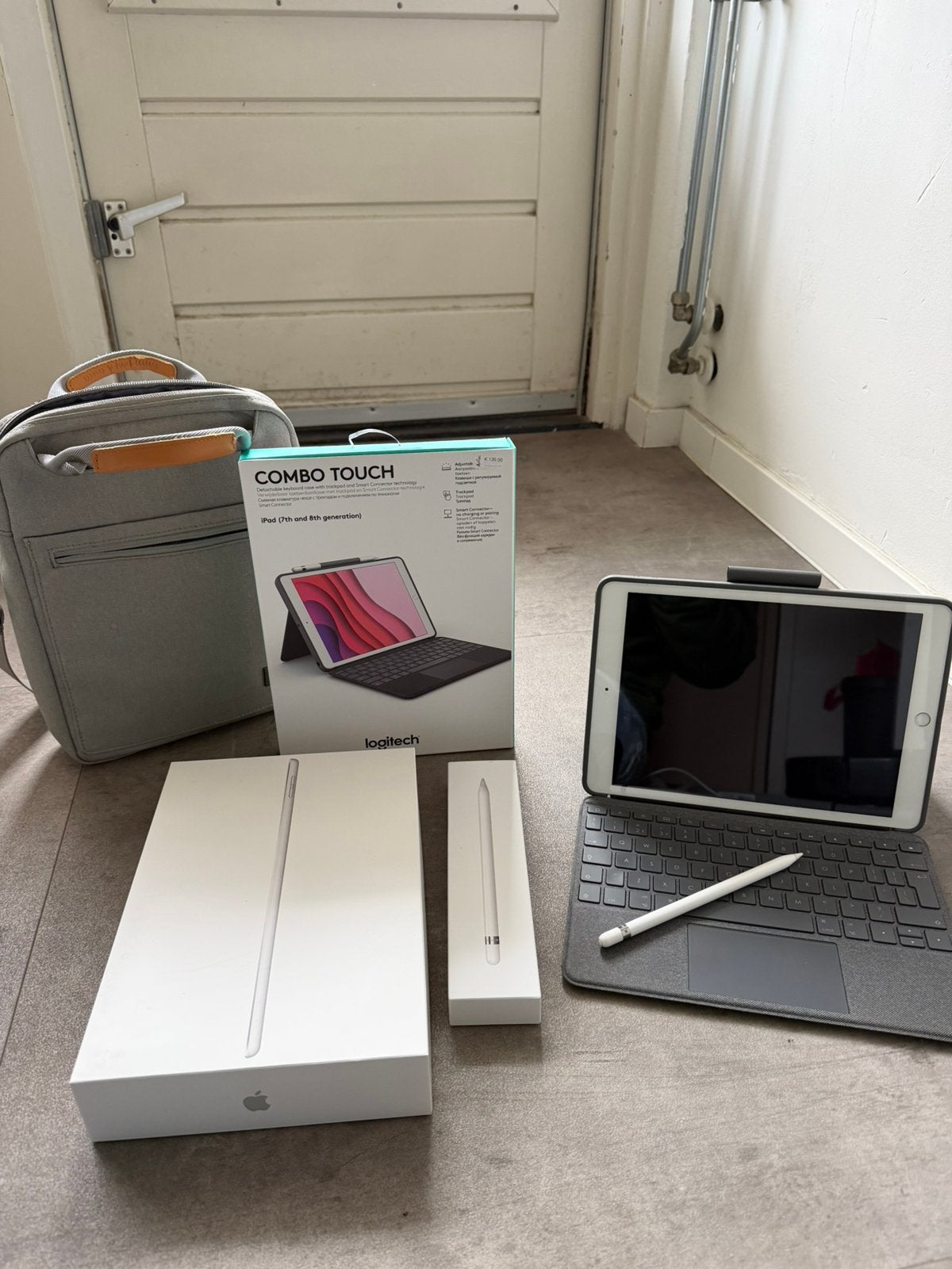 Ipad gen 8 128 GB wifi, Computers en Software, Apple iPads, 10 inch, Apple iPad, Ophalen of Verzenden, Zo goed als nieuw