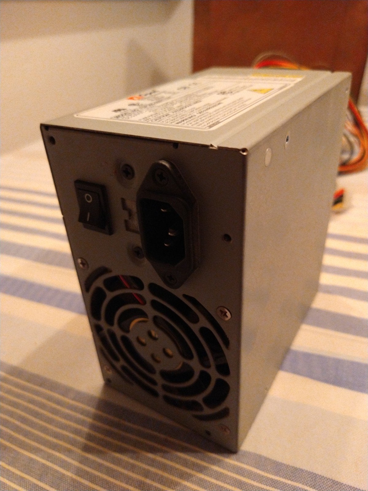 Computervoeding - Gebruikt maar functioneel, Ophalen of Verzenden, Gebruikt