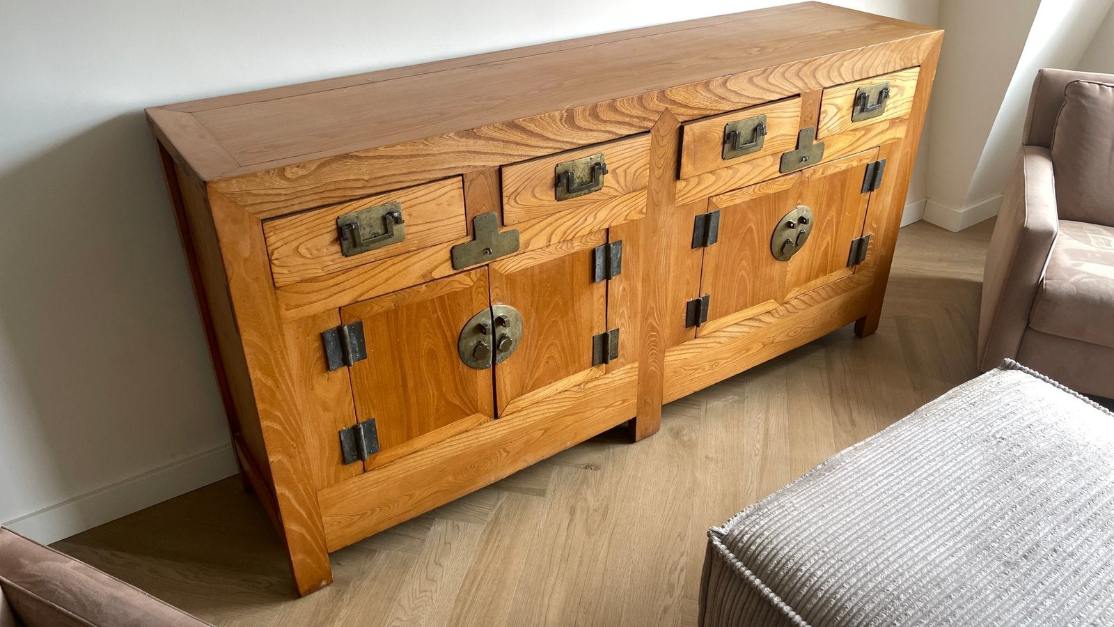 Vintage Chinese kast / dressoir uit Hong Kong 1990 – project, Ophalen, Gebruikt, Met deur(en), 25 tot 50 cm