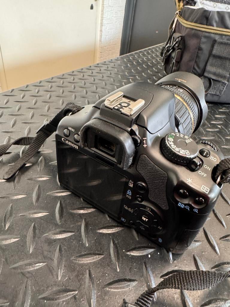Canon EOS 450D Spiegelreflexcamera met Tamron AF18-200mm len, Ophalen, Gebruikt, Spiegelreflex, Canon