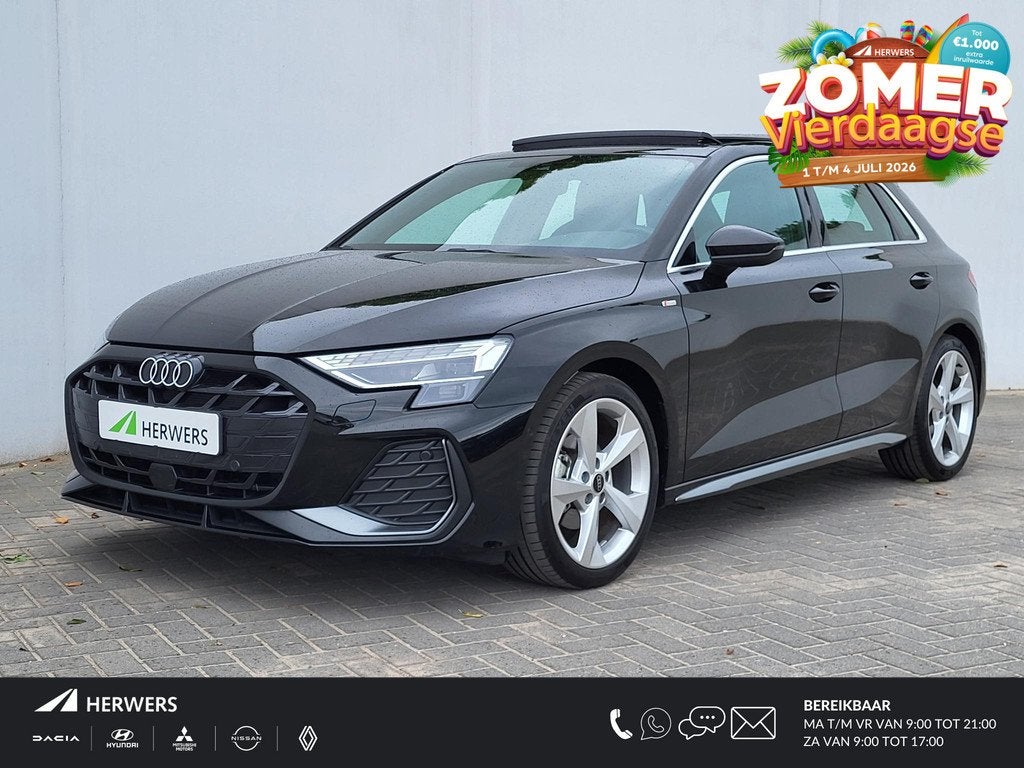 Audi A3 Sportback 35 TFSI S line Automaat / Panoramadak / SO, Auto's, Audi, 1300 kg, 4 cilinders, Zwart, Bedrijf