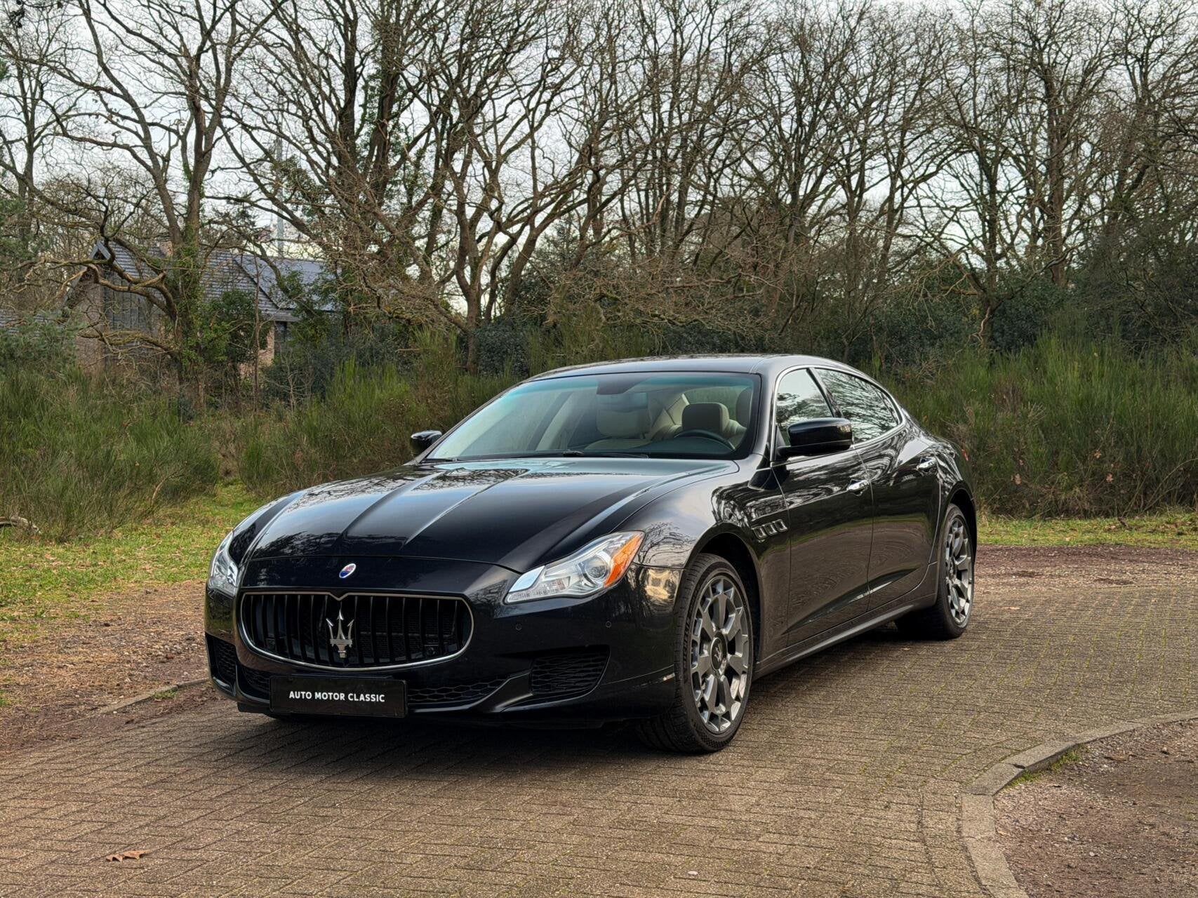 Maserati Quattroporte 3.8 V8 GTS | Inruil mogelijk, Auto's, Maserati, Gebruikt, Zwart, Leder, Bedrijf