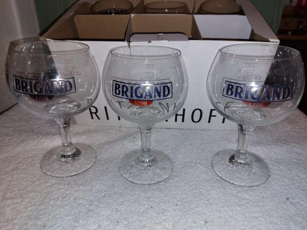 6 kristallen glazen BRIGAND, Verzamelen, Biermerken, Ophalen of Verzenden, Zo goed als nieuw, Glas of Glazen, Overige merken