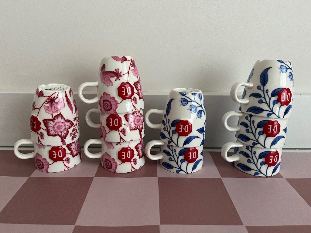 Mokken Douwe Egberts, Ophalen of Verzenden, Zo goed als nieuw, Overige stijlen, Kop(pen) en/of Schotel(s)