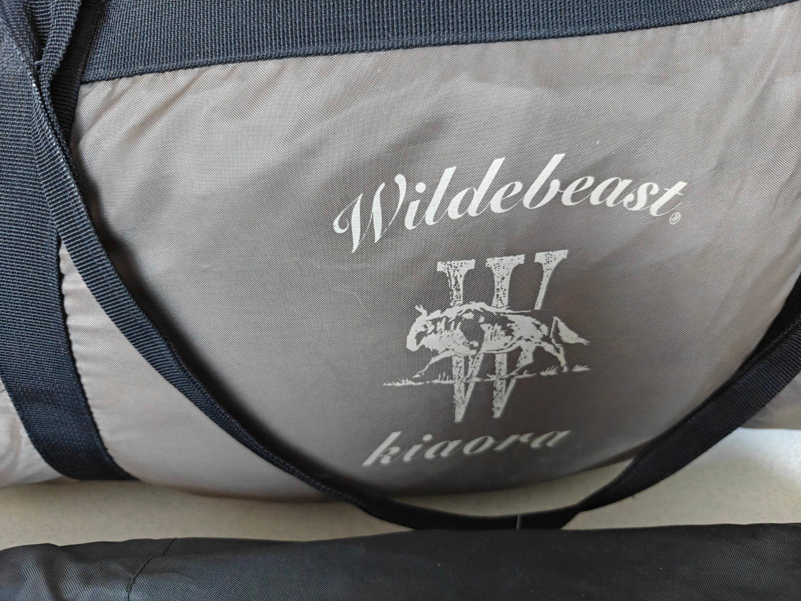 Wildebeast Kiaora familietent + Kulali XL luifel – compleet, Caravans en Kamperen, Ophalen
