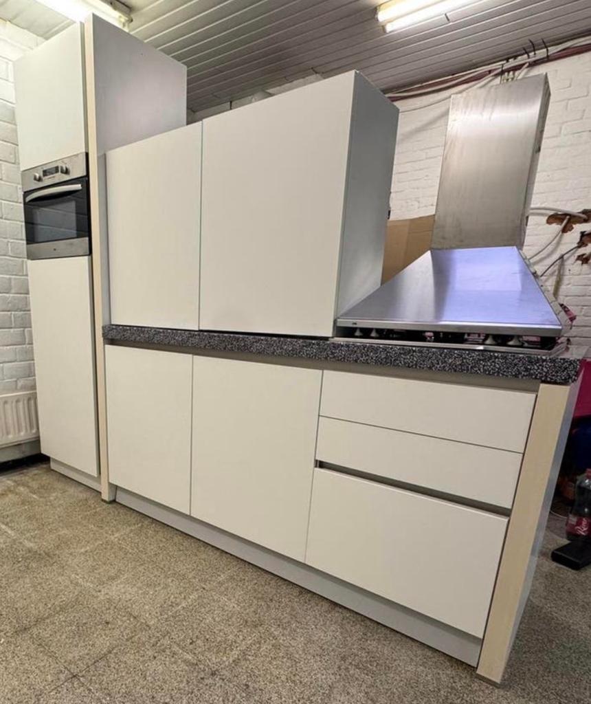 Moderne witte*GREEPLOZE*Keuken compleet inclusief apparatuur, Huis en Inrichting, Keuken | Complete keukens, Ophalen of Verzenden