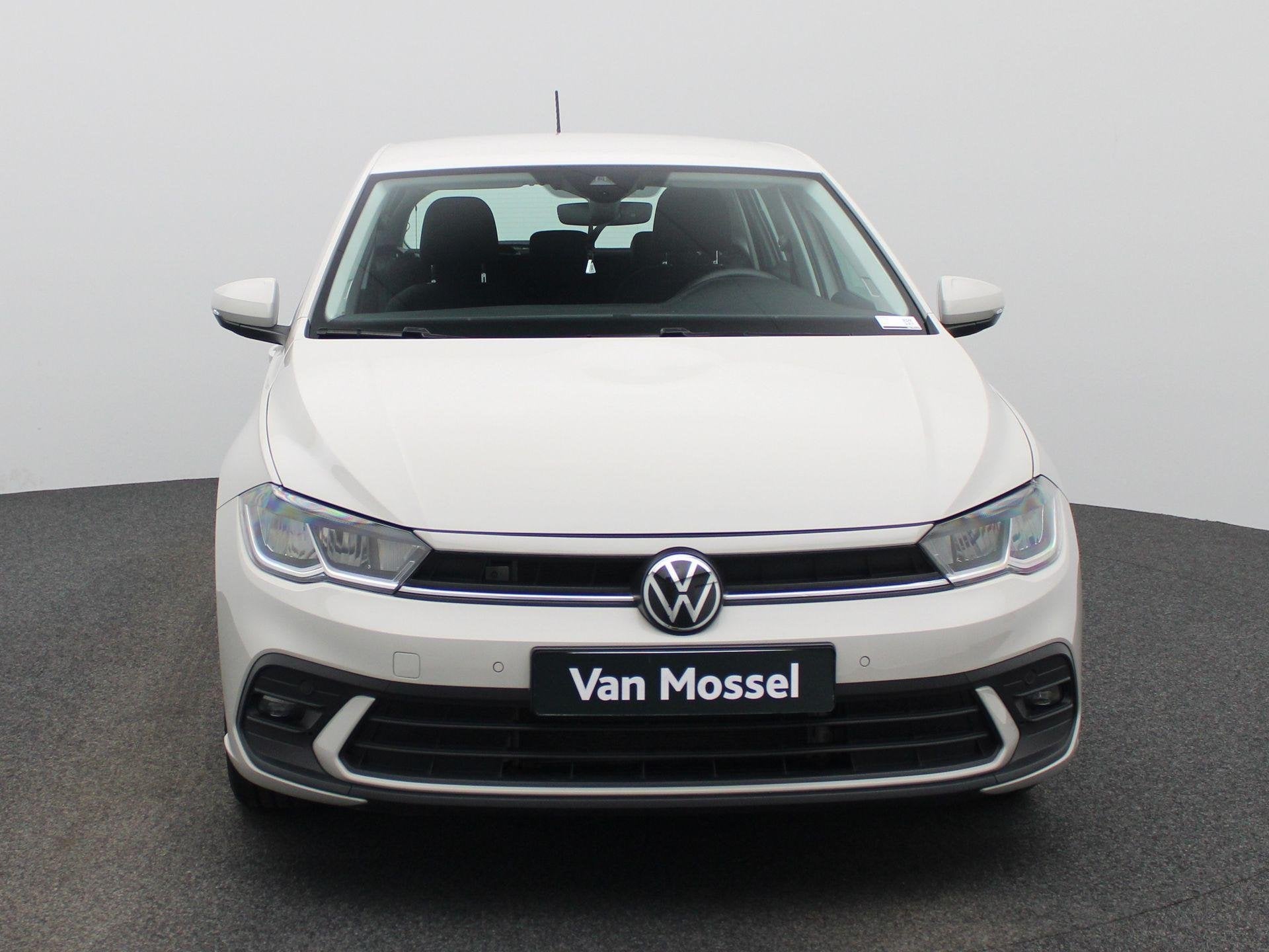 Volkswagen Polo 1.0 TSI Life Edition 95pk Demo | Parkeersens, Voorwielaandrijving, 12 maanden, Stof, 1073 kg
