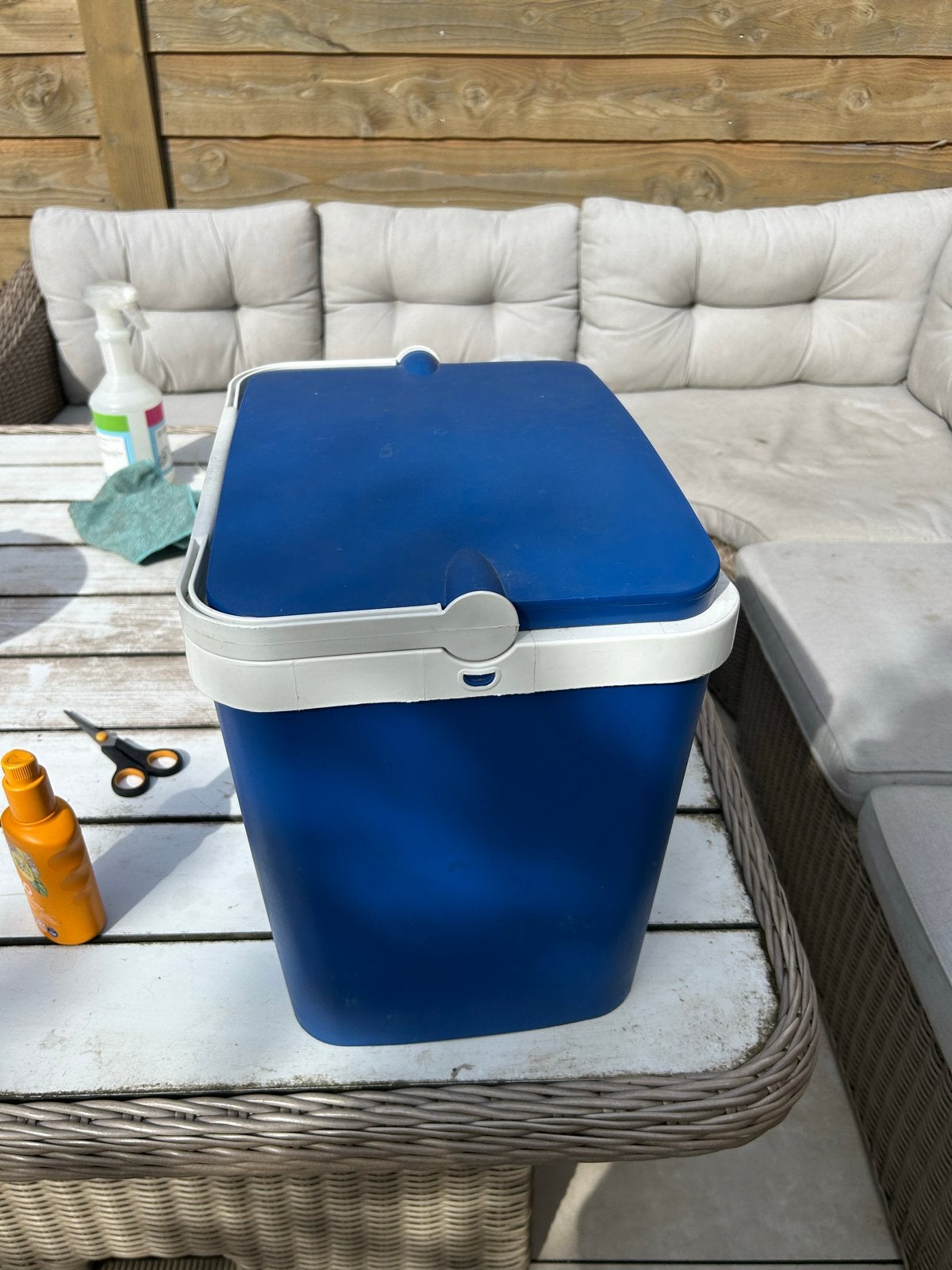 Blauwe koelbox met handvat, Ophalen, Gebruikt, Koelbox, Koelelement