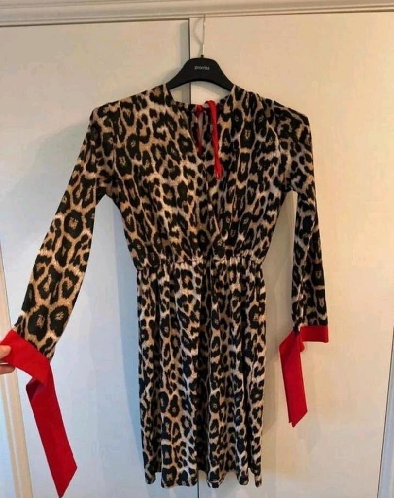 Scamm mt S nieuw  🖤❤️🤎, Scamm, Ophalen of Verzenden, Nieuw, Maat 36 (S)