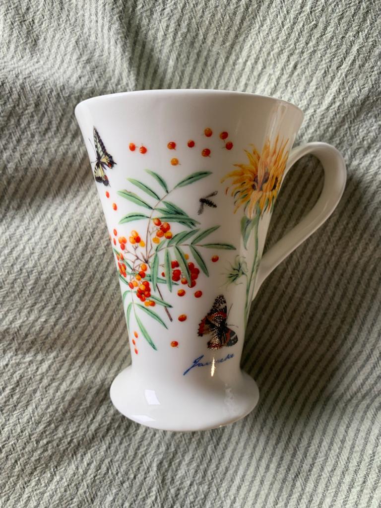 Janneke Brinkman Mokken Set - Vlinders & Bloemen (7 stuks), Ophalen of Verzenden, Zo goed als nieuw, Overige stijlen, Kop(pen) en/of Schotel(s)