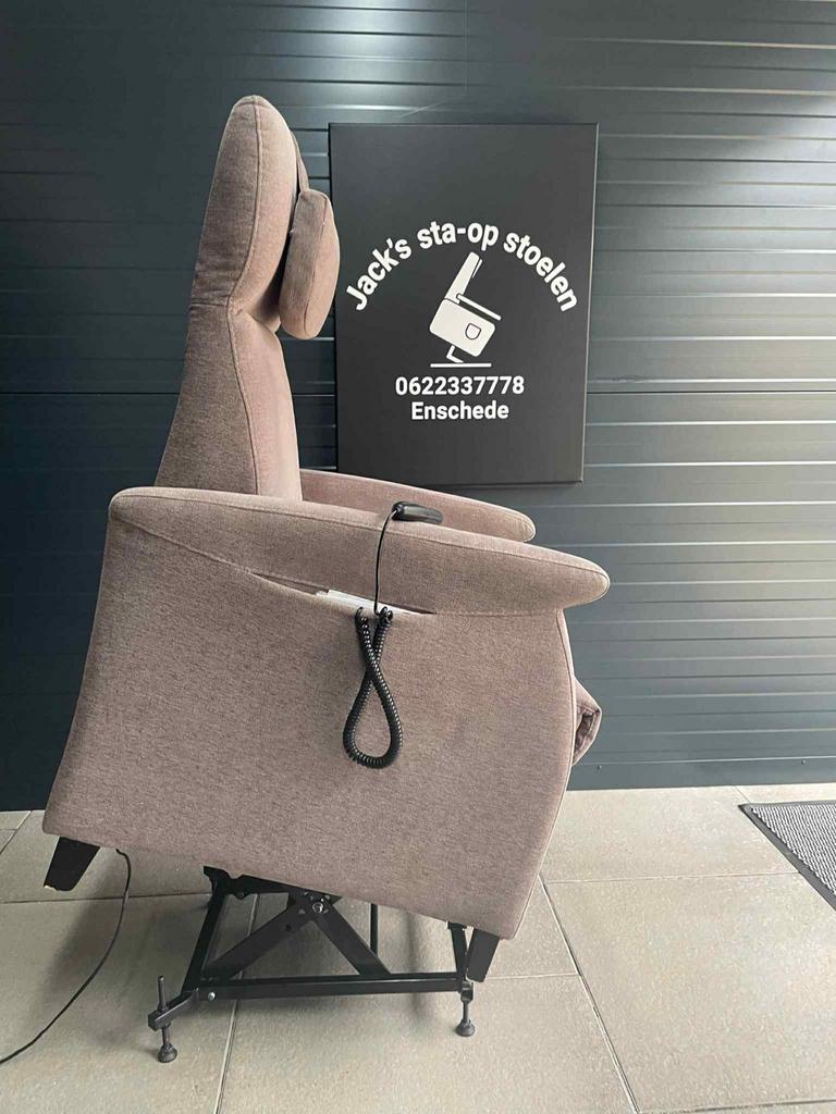 Sta op stoel merk fitform, Huis en Inrichting, Fauteuils, Zo goed als nieuw, Stof, 50 tot 75 cm, Ophalen of Verzenden