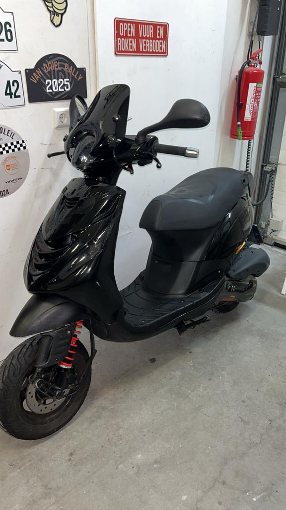 Zip 172cc brom, Ophalen of Verzenden, Zo goed als nieuw, Tweetakt, Zip