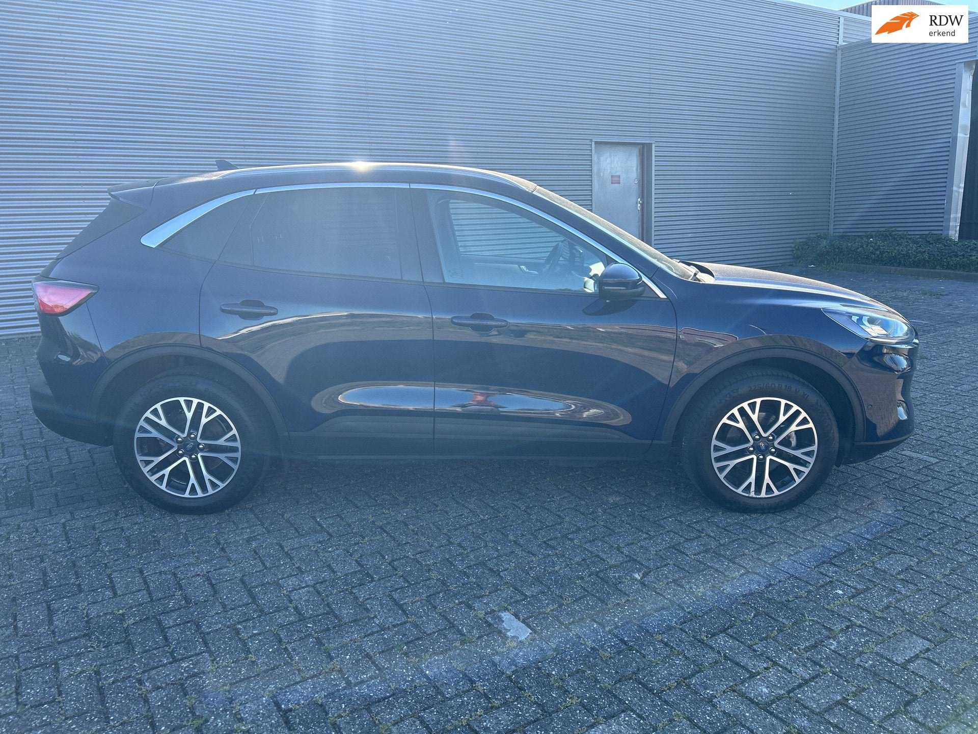 Ford KUGA 2.5 PHEV Titanium X LINE, 14 kWh, Gebruikt, 4 cilinders, Lichtsensor