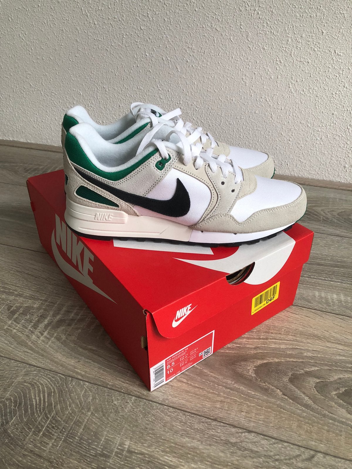 Nieuwe Nike Air Pegasus 89 Groen/Wit maat 42, Verzenden, Wit, Nieuw, Sneakers of Gympen