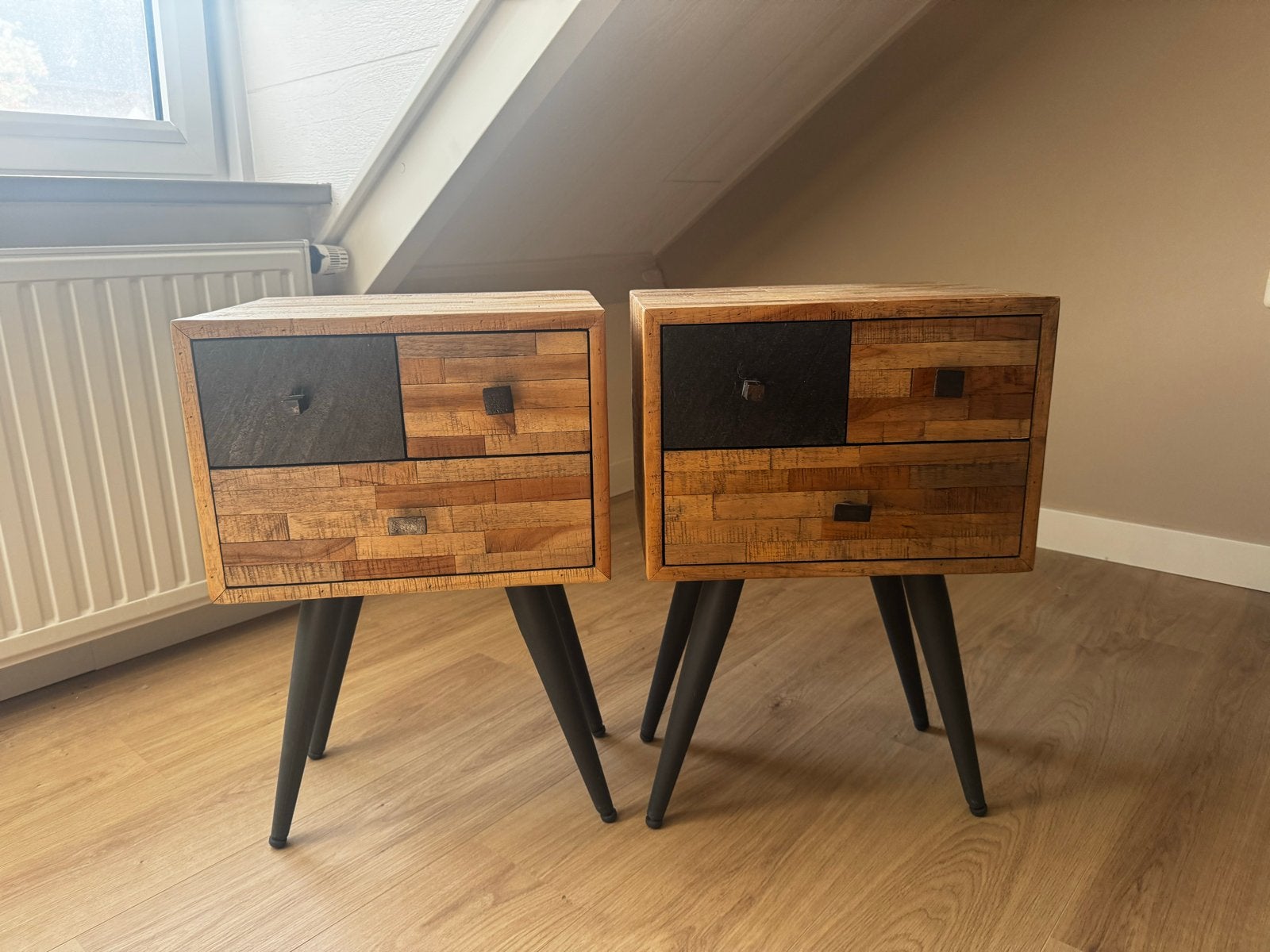 2x nachtjes kastjes, Huis en Inrichting, Ophalen, Zo goed als nieuw, Minder dan 45 cm, 55 tot 70 cm