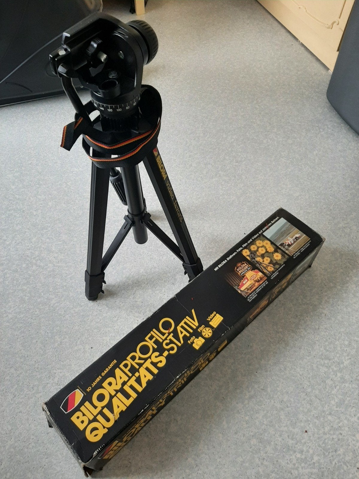 Statief foto en video Bilora Profilo, Ophalen of Verzenden, Zo goed als nieuw, Minder dan 150 cm, Driepoot