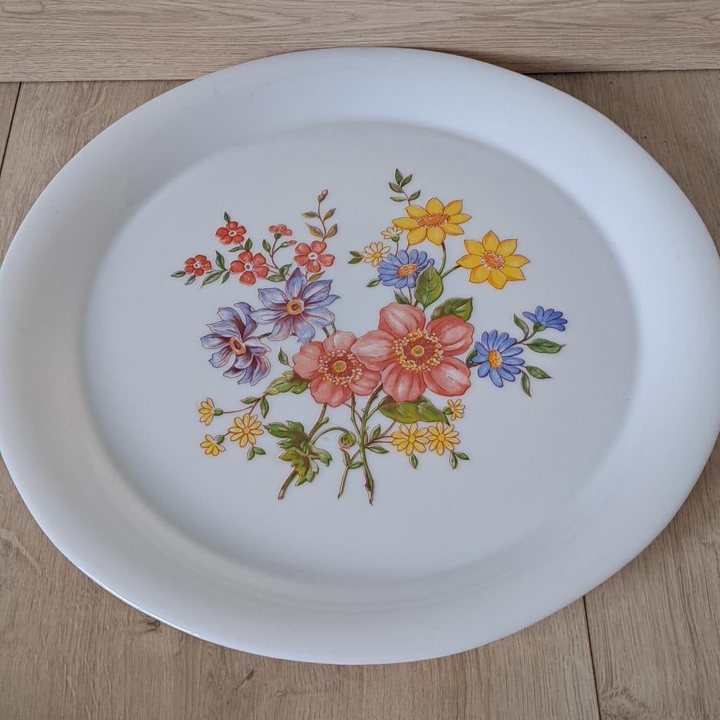 Grote schaal bord Arcopal vintage retro, Ophalen of Verzenden, Zo goed als nieuw, Bord(en), Overige stijlen