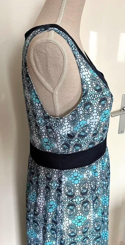 Manguun lange jurk maat 40, Kleding | Dames, Maat 38/40 (M), Overige kleuren, Nieuw, Ophalen of Verzenden