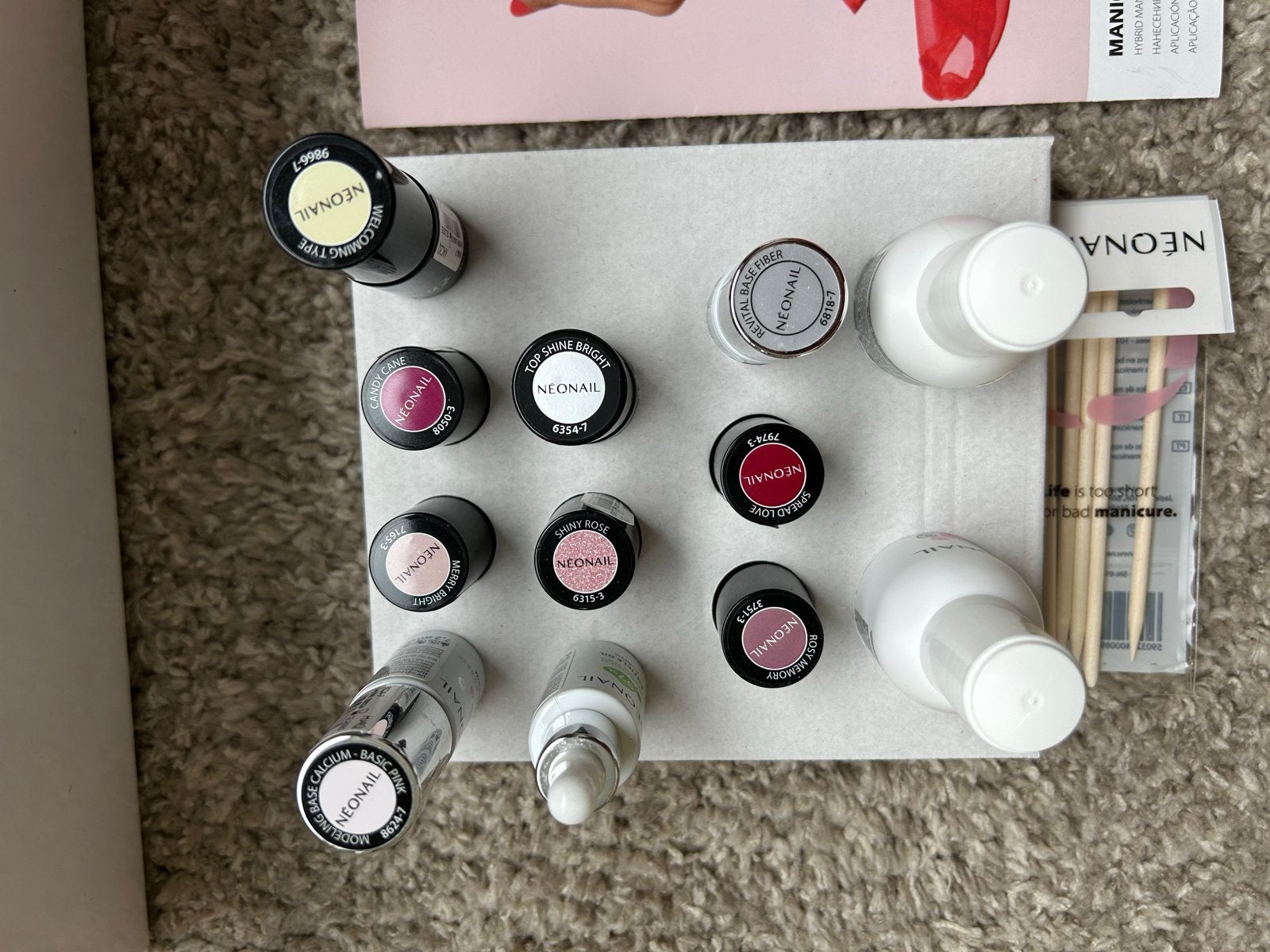 Neonail Gellak Starterspakket met Lamp en Accessoires, Ophalen, Overige kleuren, Zo goed als nieuw, Handen en Nagels